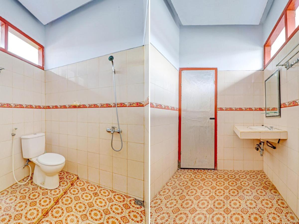 Oyo 90347 Hotel Srikandi Syariah Тасикмалая Экстерьер фото